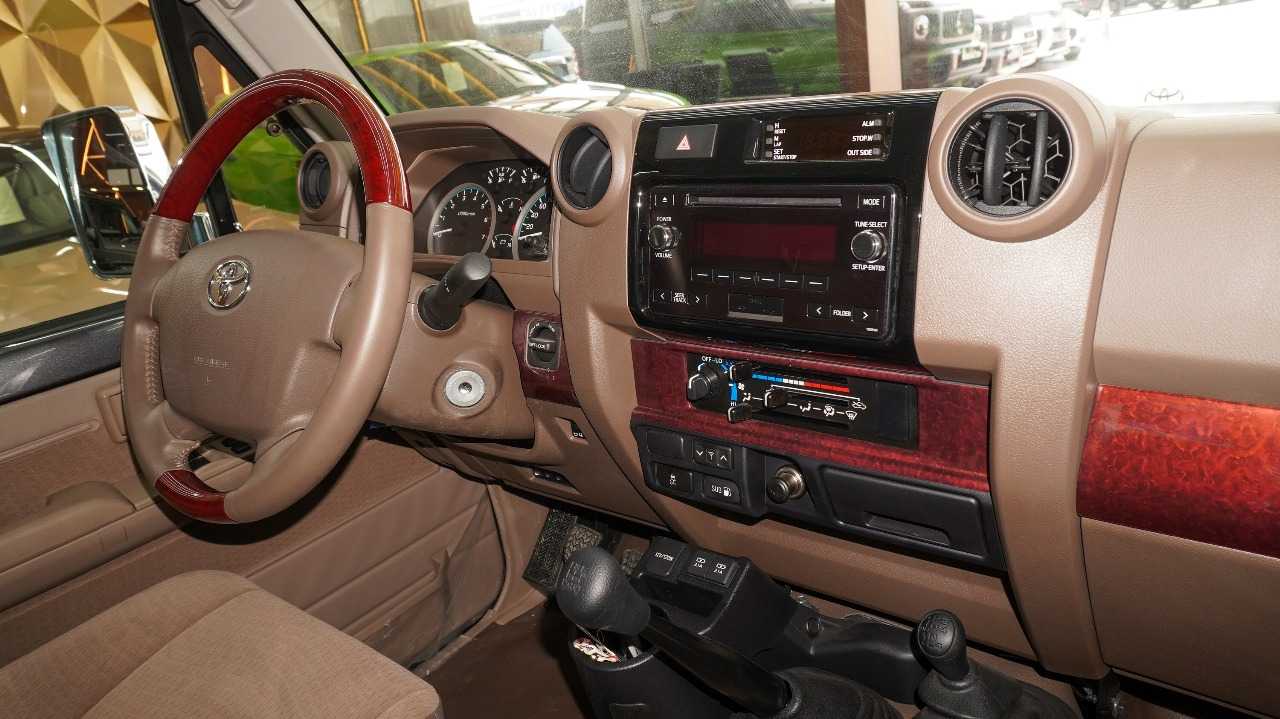 Toyota Land Cruiser 2023