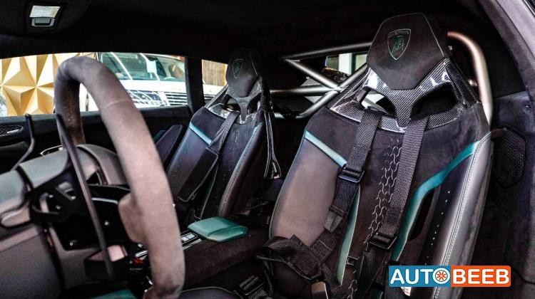 Lamborghini Huracan 2023