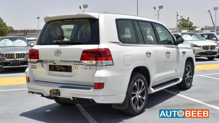 تويوتا لاندكروزر 2020