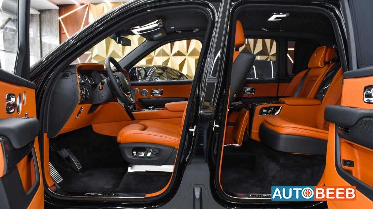 Rolls Royce Cullinan 2023