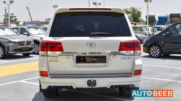 تويوتا لاندكروزر 2020