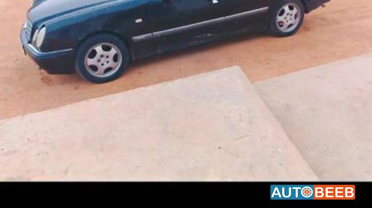 Mercedes Benz E220 1996