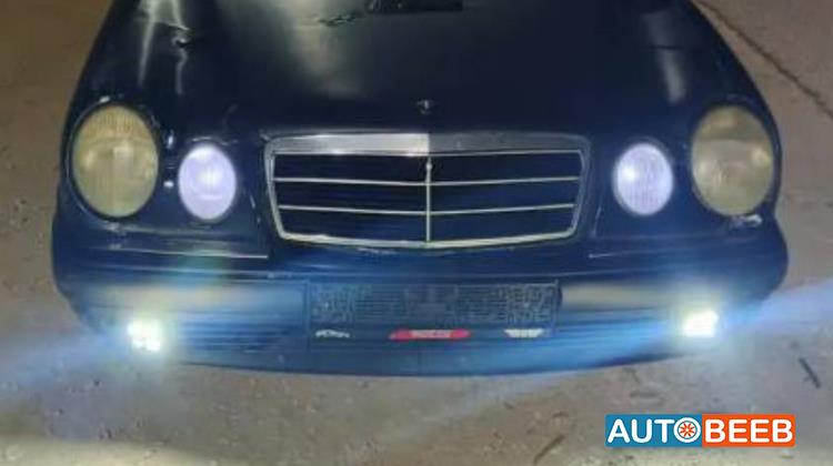 Mercedes Benz E220 1996