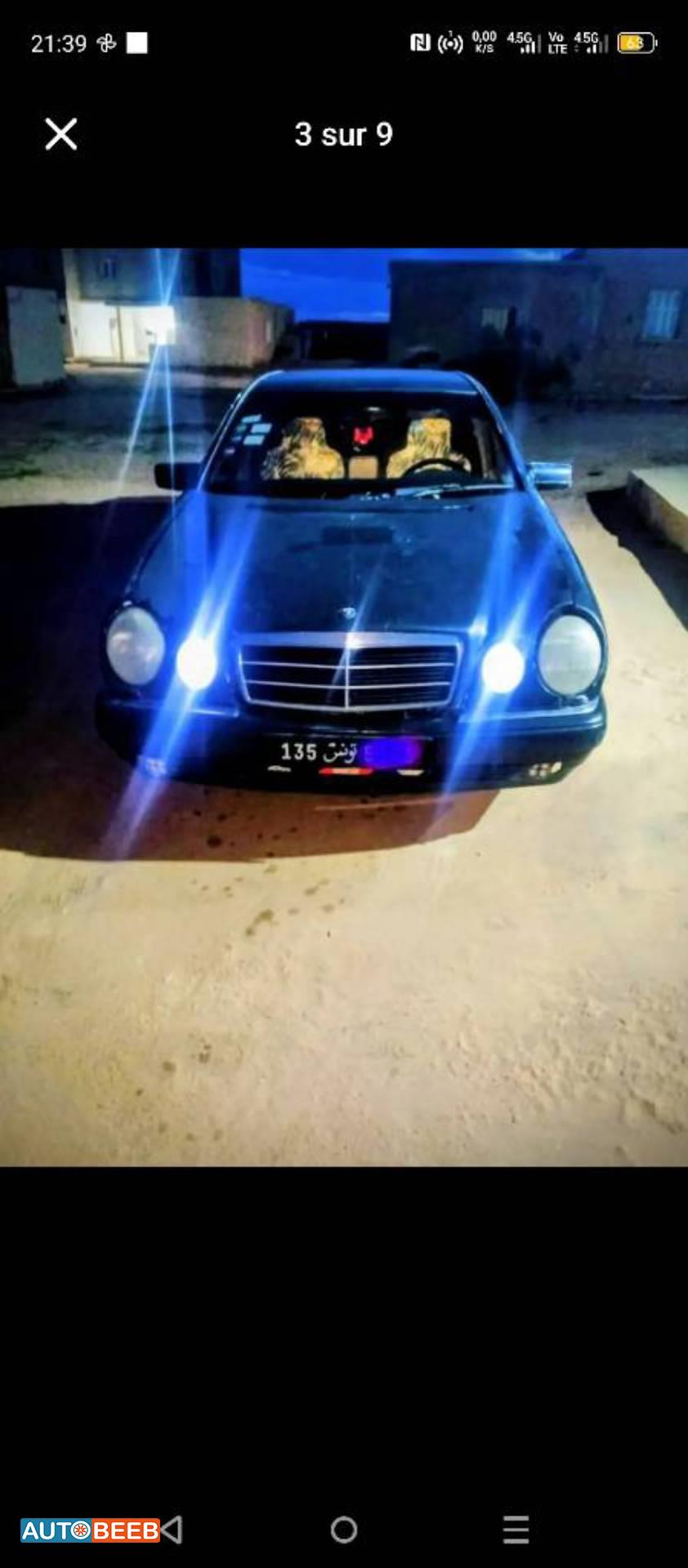 Mercedes Benz E220 1996