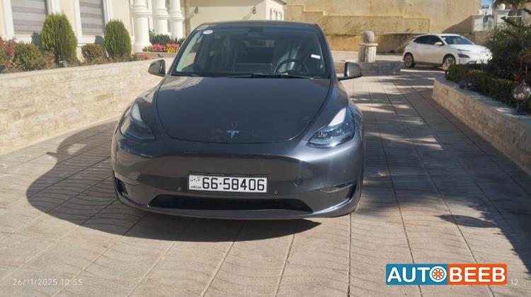 Tesla Y 2022