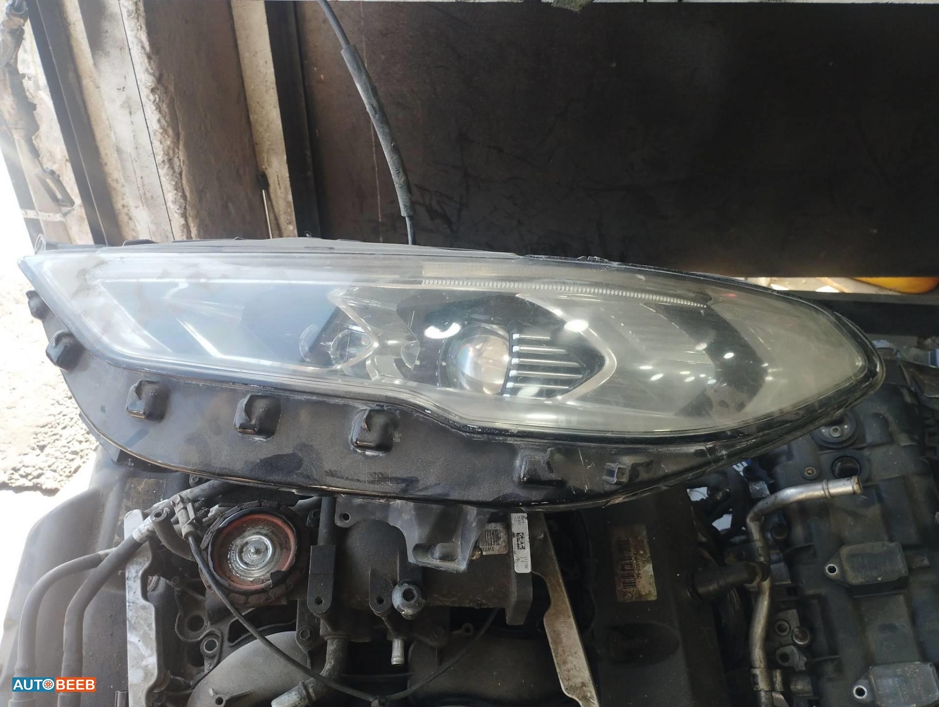 Lights Front light Ford Fusion