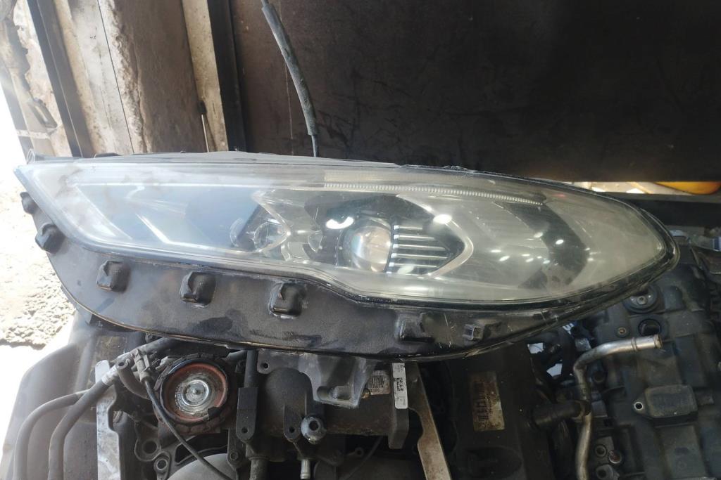 Lights Front light Ford Fusion