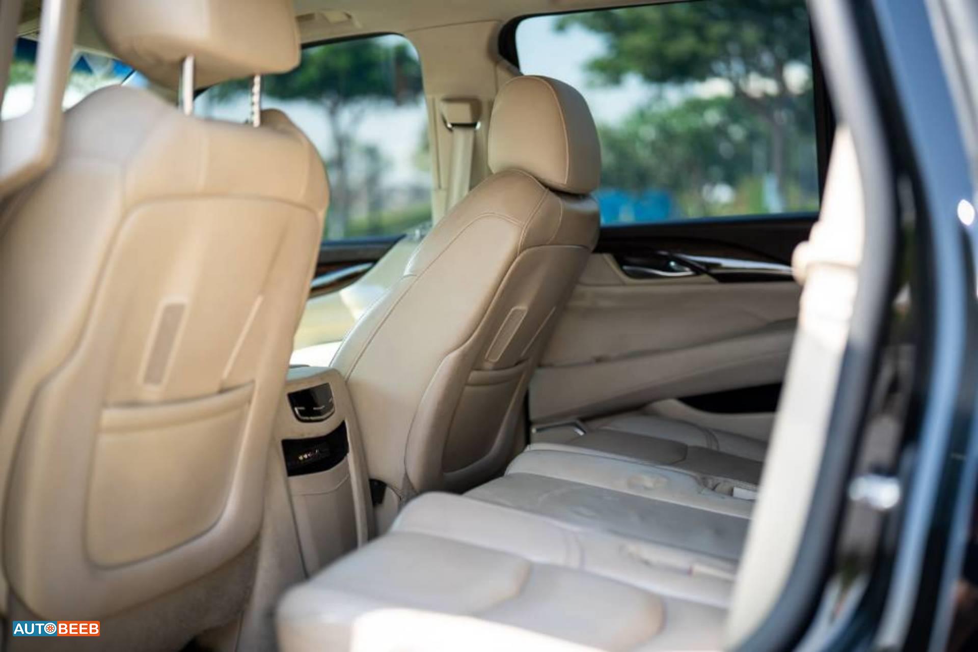 Cadillac Escalade 2015