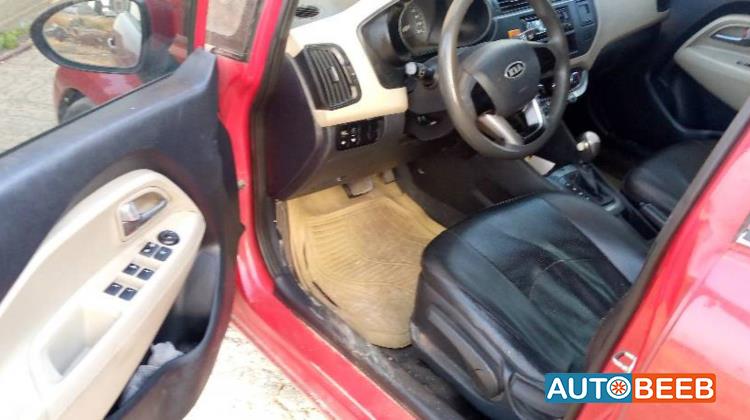 KIA Rio 2012