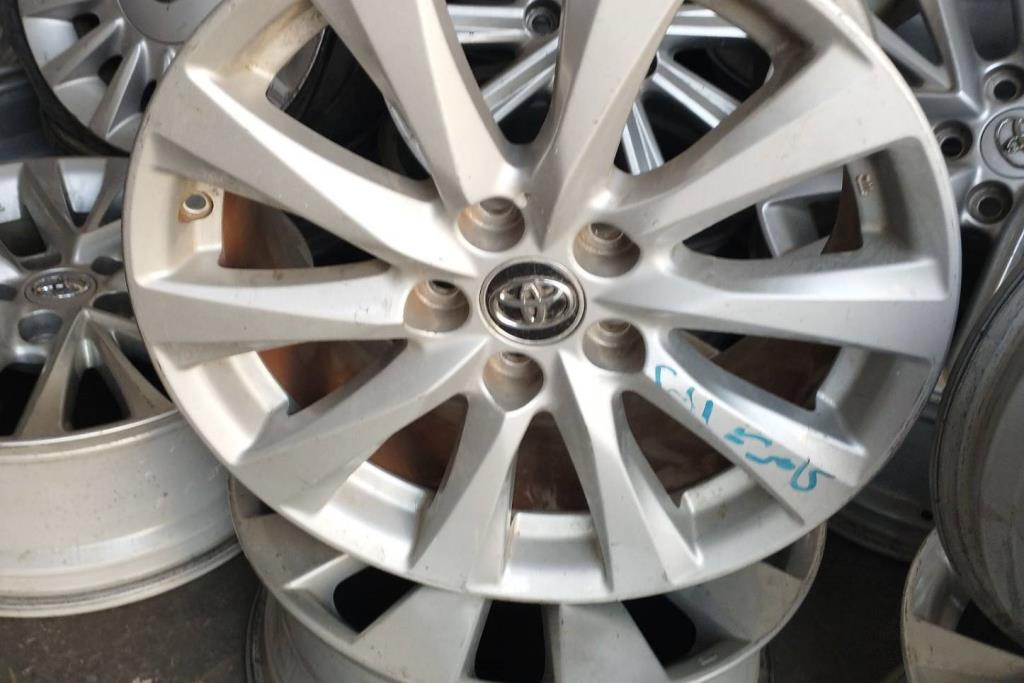 Wheel and Rims Rims Toyota Camry