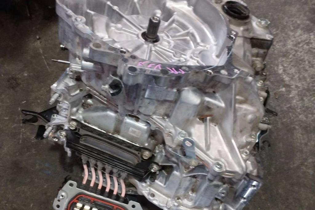 جيير تويتا كورولا هايبرد 2023 2024 2025