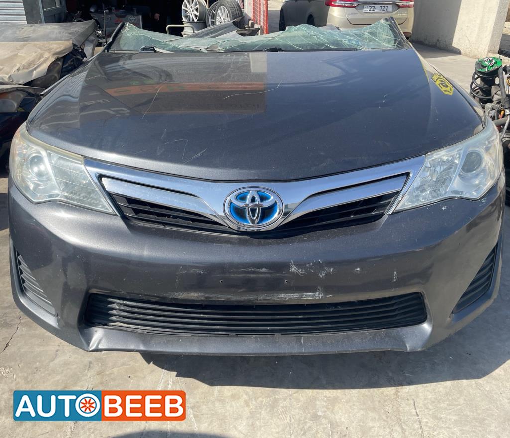 واجهة امامية تويوتا كامري هايبرد 2012 2013 2014