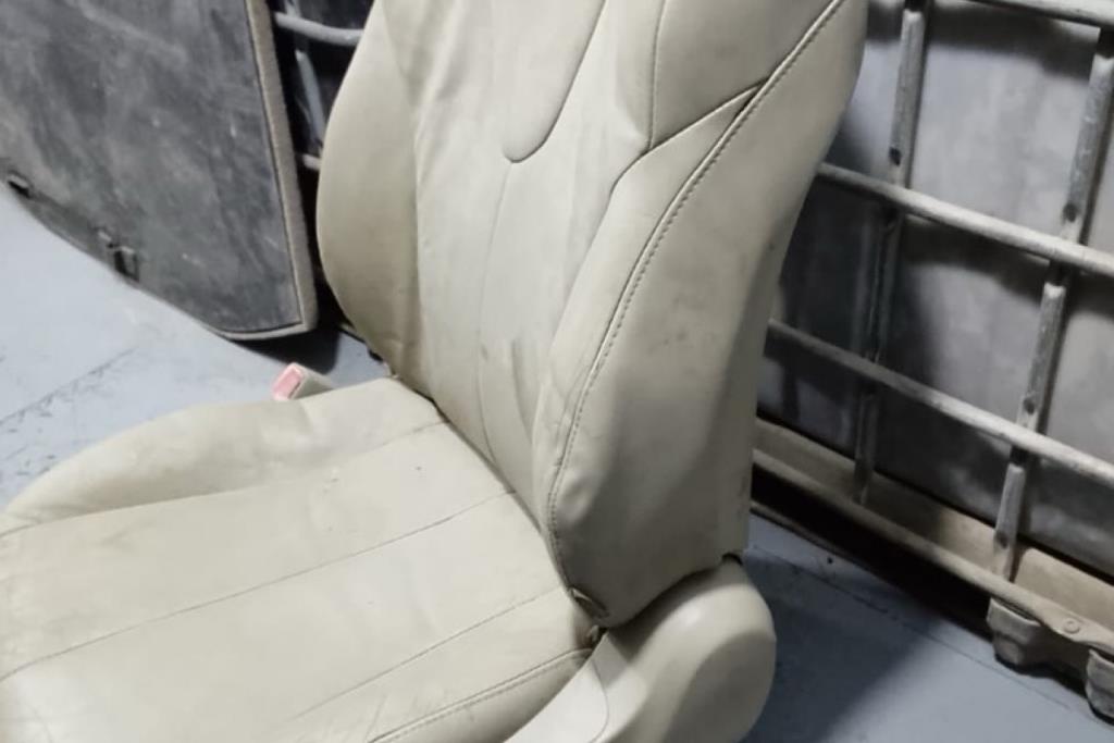 Cabin  Seat Toyota Camry