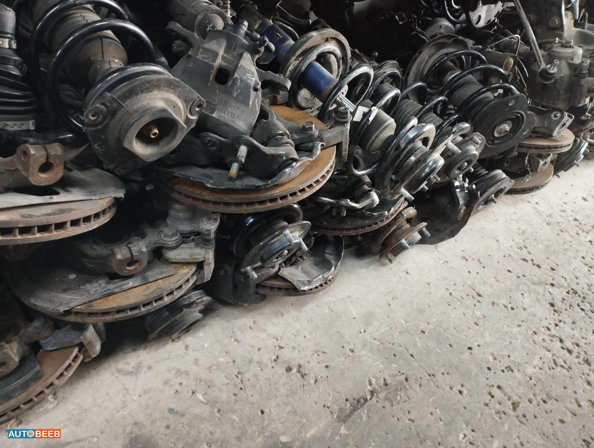  Shock Absorber Toyota Prius