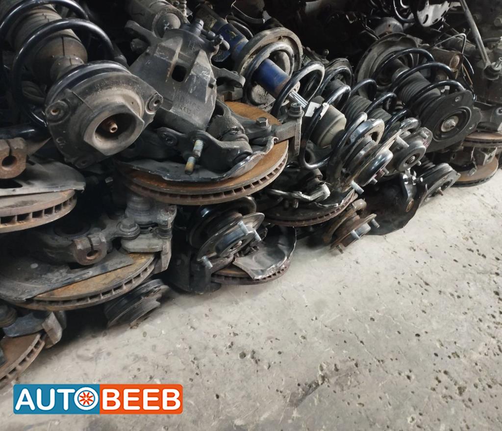  Shock Absorber Toyota Prius