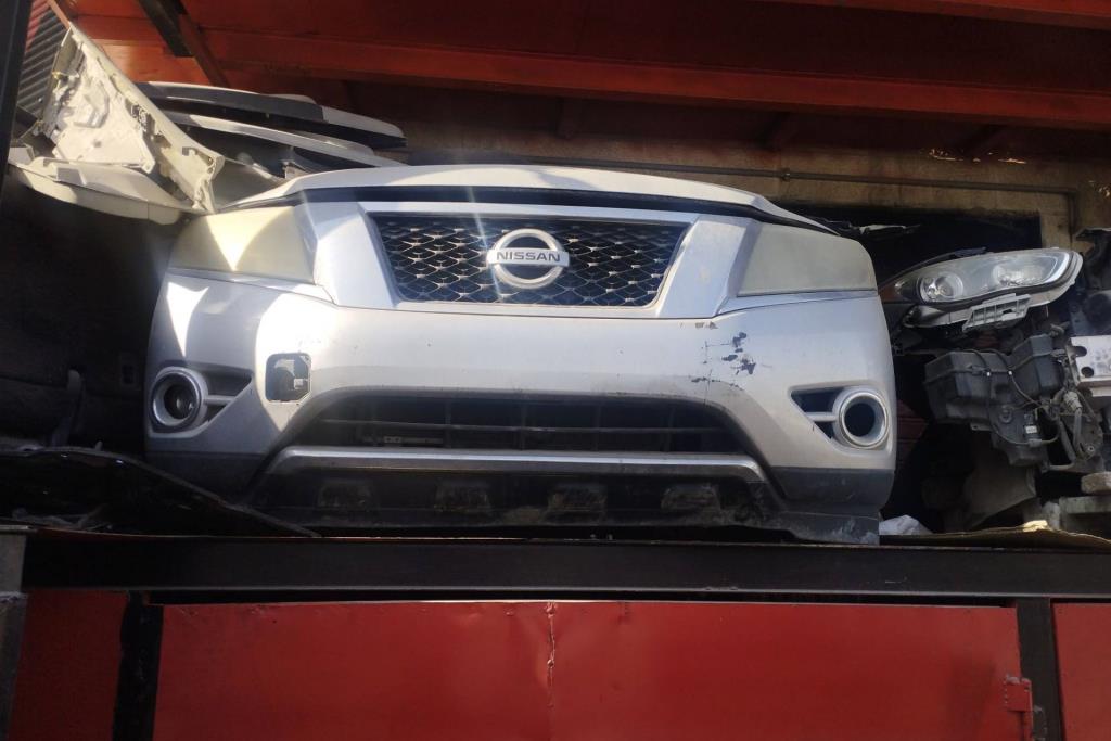 Body  Bumper Nissan Pathfinder