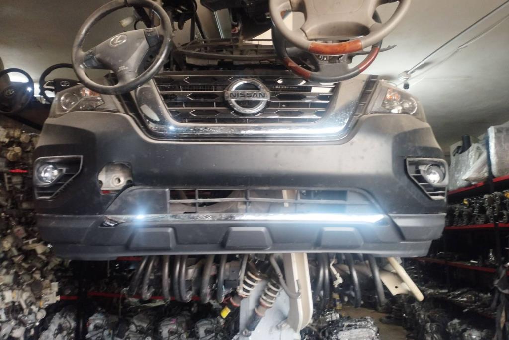 Body  Bumper Nissan Pathfinder