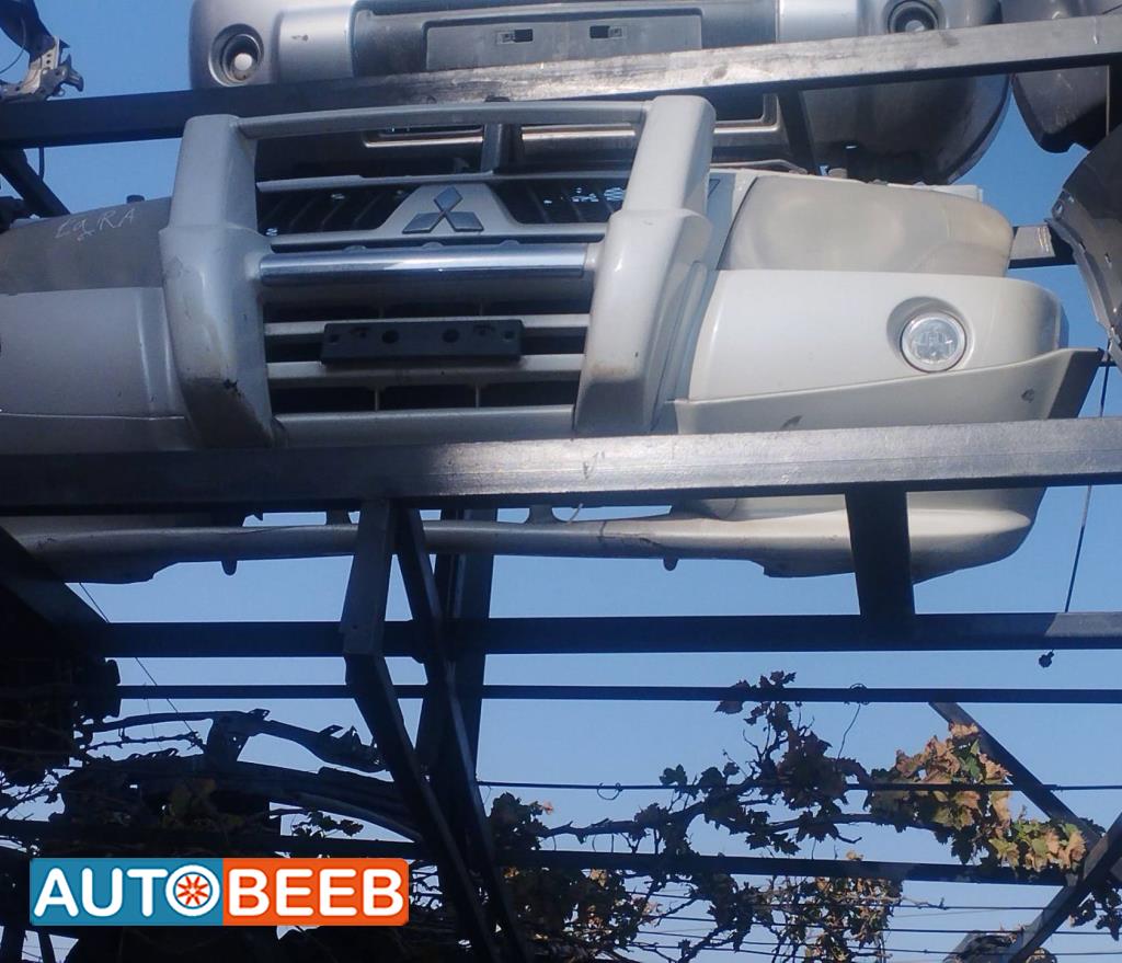 Body  Bumper Mitsubishi Pajero