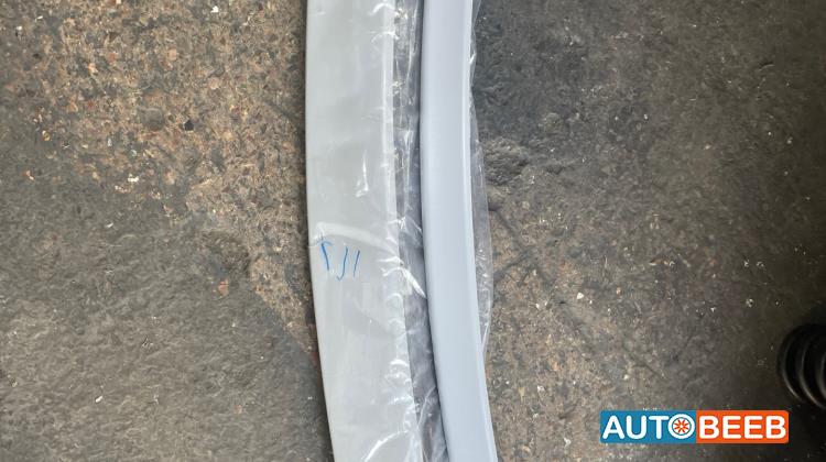 سبولير مرسيدس E211 و c203 2005 2006 2007 2008