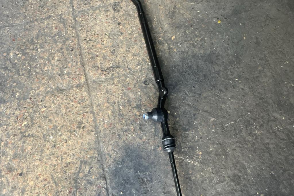 ذراع ستيرنج مرسيدس  c202 1998 1999 2000