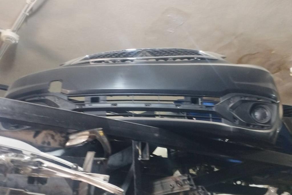 Body  Bumper Mitsubishi Mirage