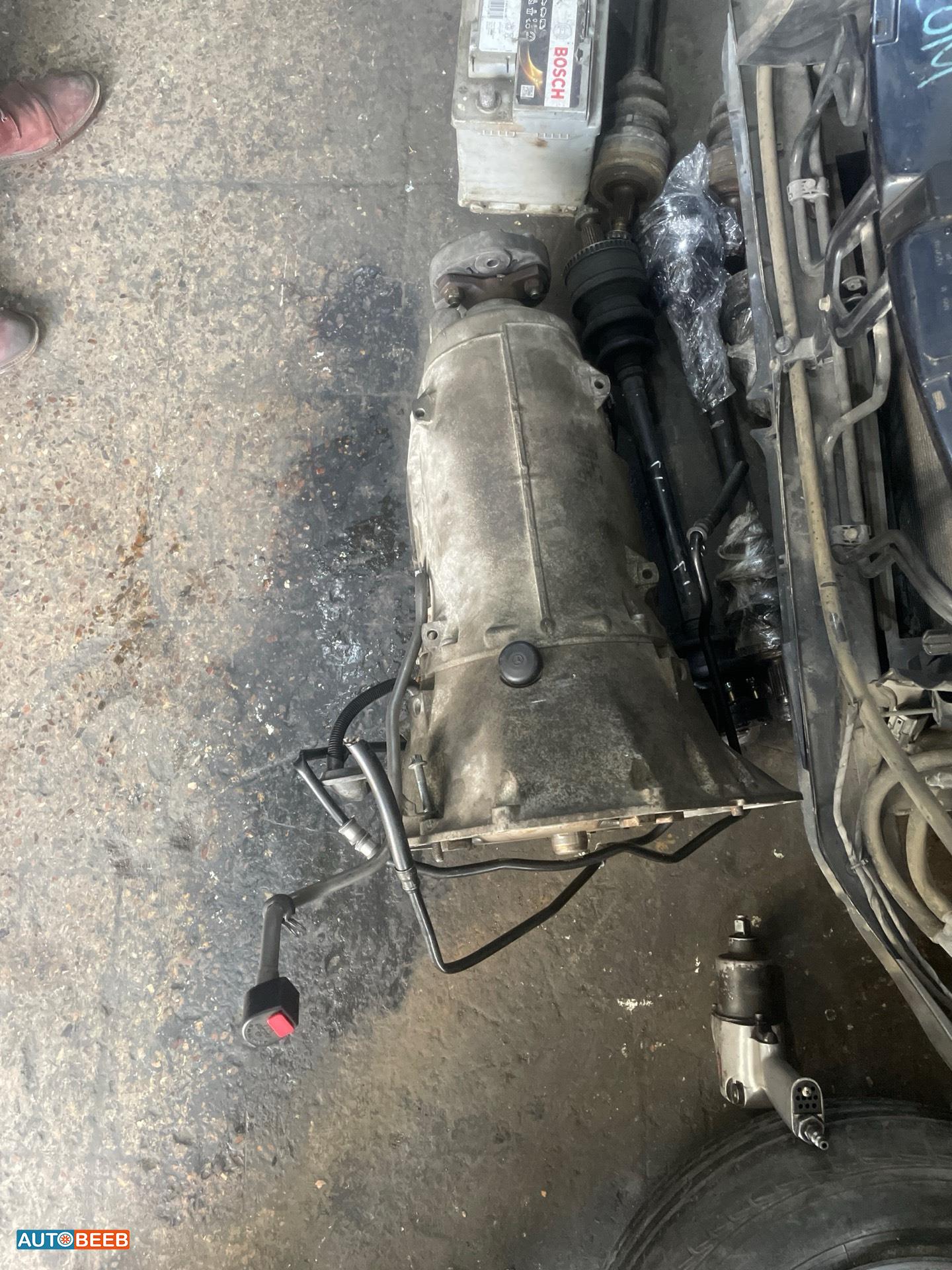 جير مرسيدس E200 2005 