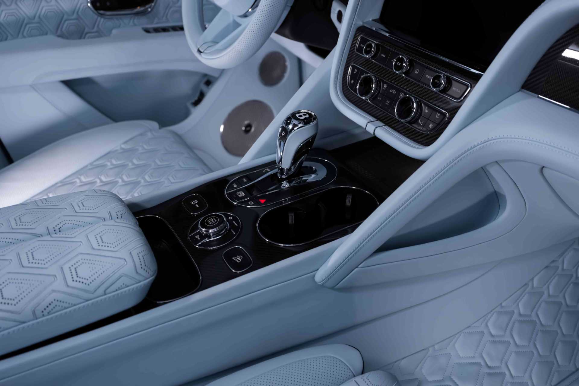 Bentley Bentayga 2024