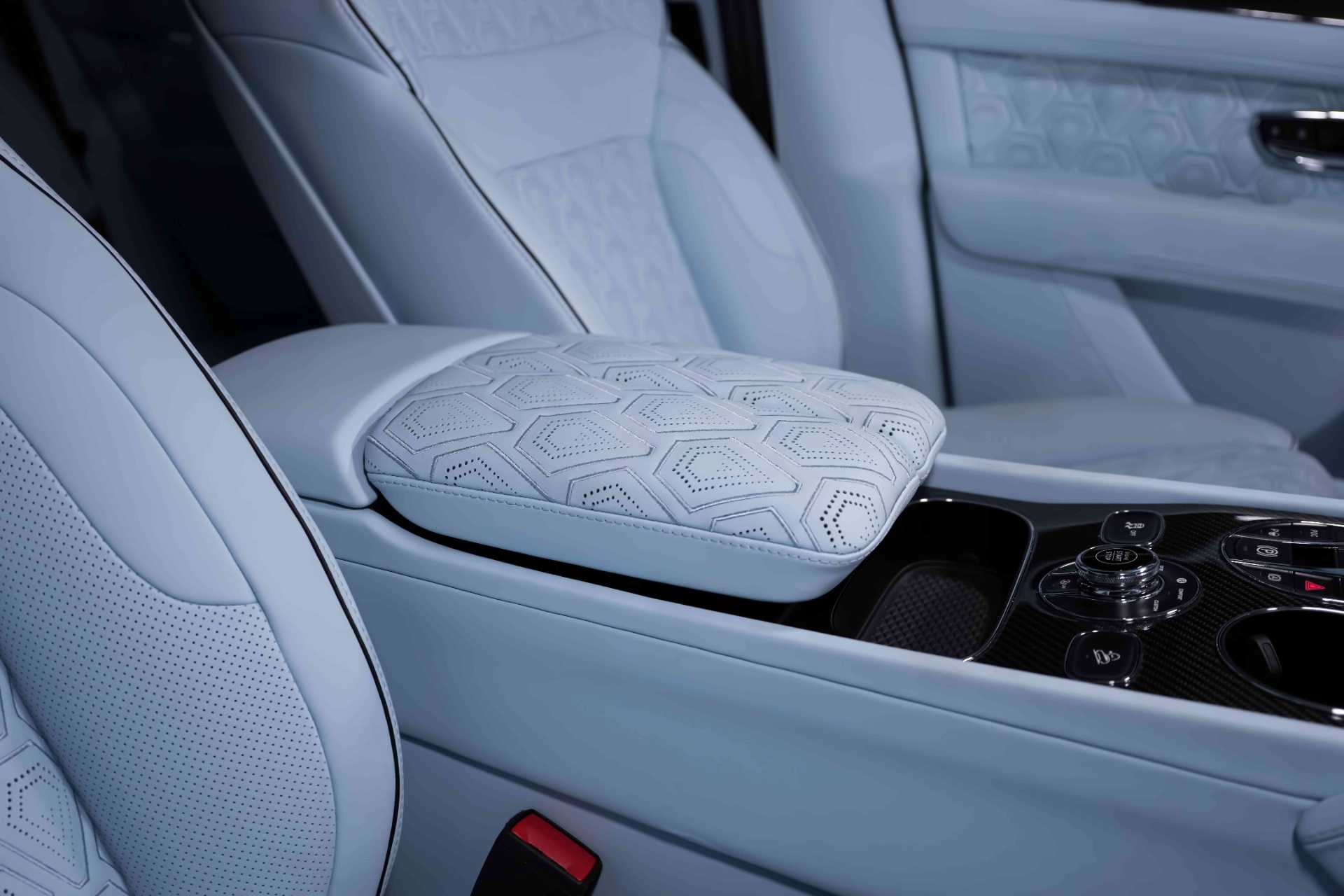 Bentley Bentayga 2024