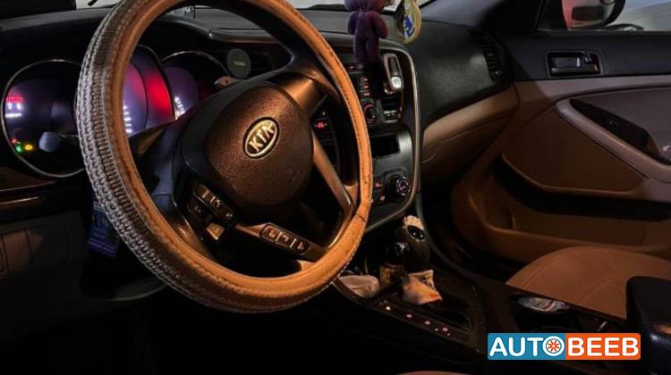 كيا اوبتيما 2012