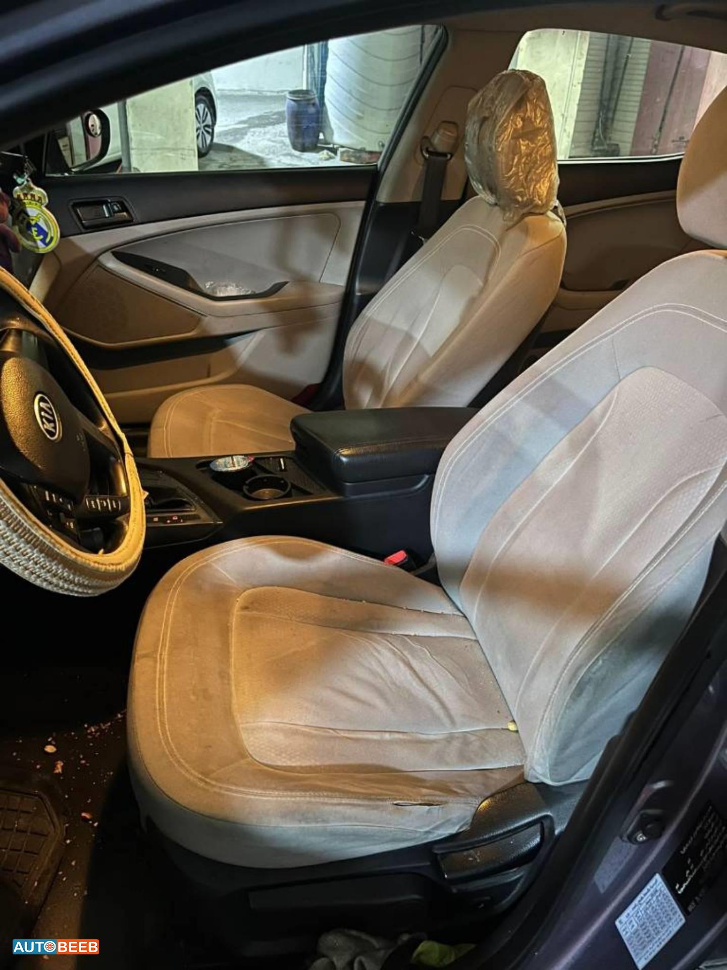 كيا اوبتيما 2012