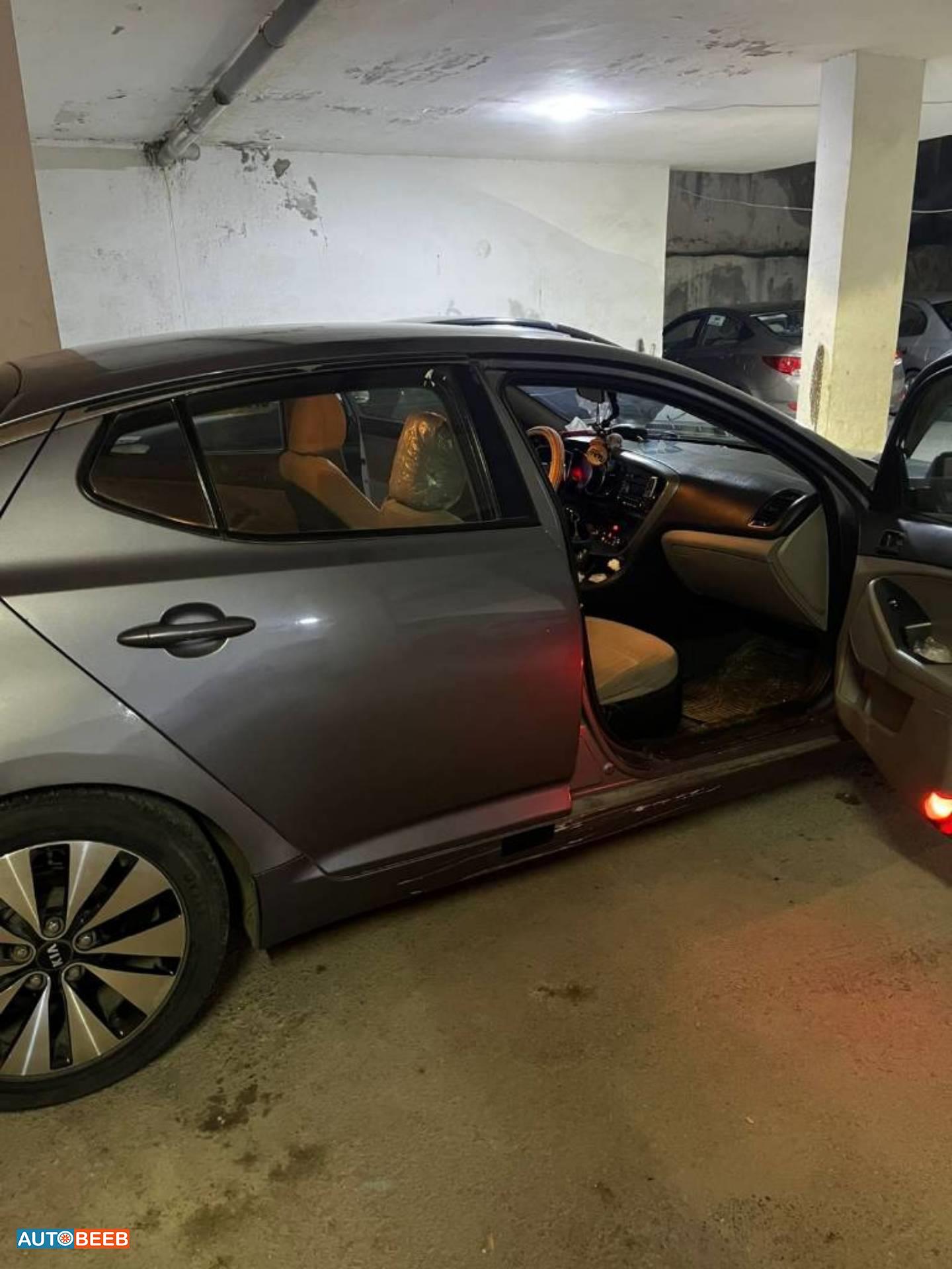 كيا اوبتيما 2012