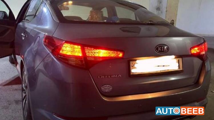 كيا اوبتيما 2012