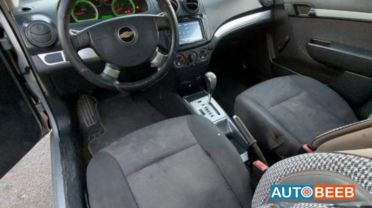 Chevrolet Aveo 2011