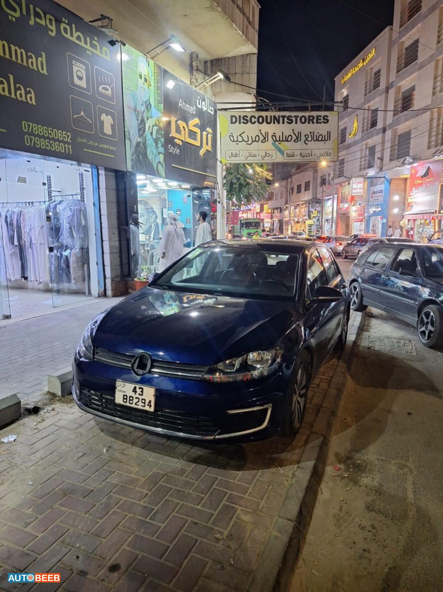 Volkswagen E-Golf 2017