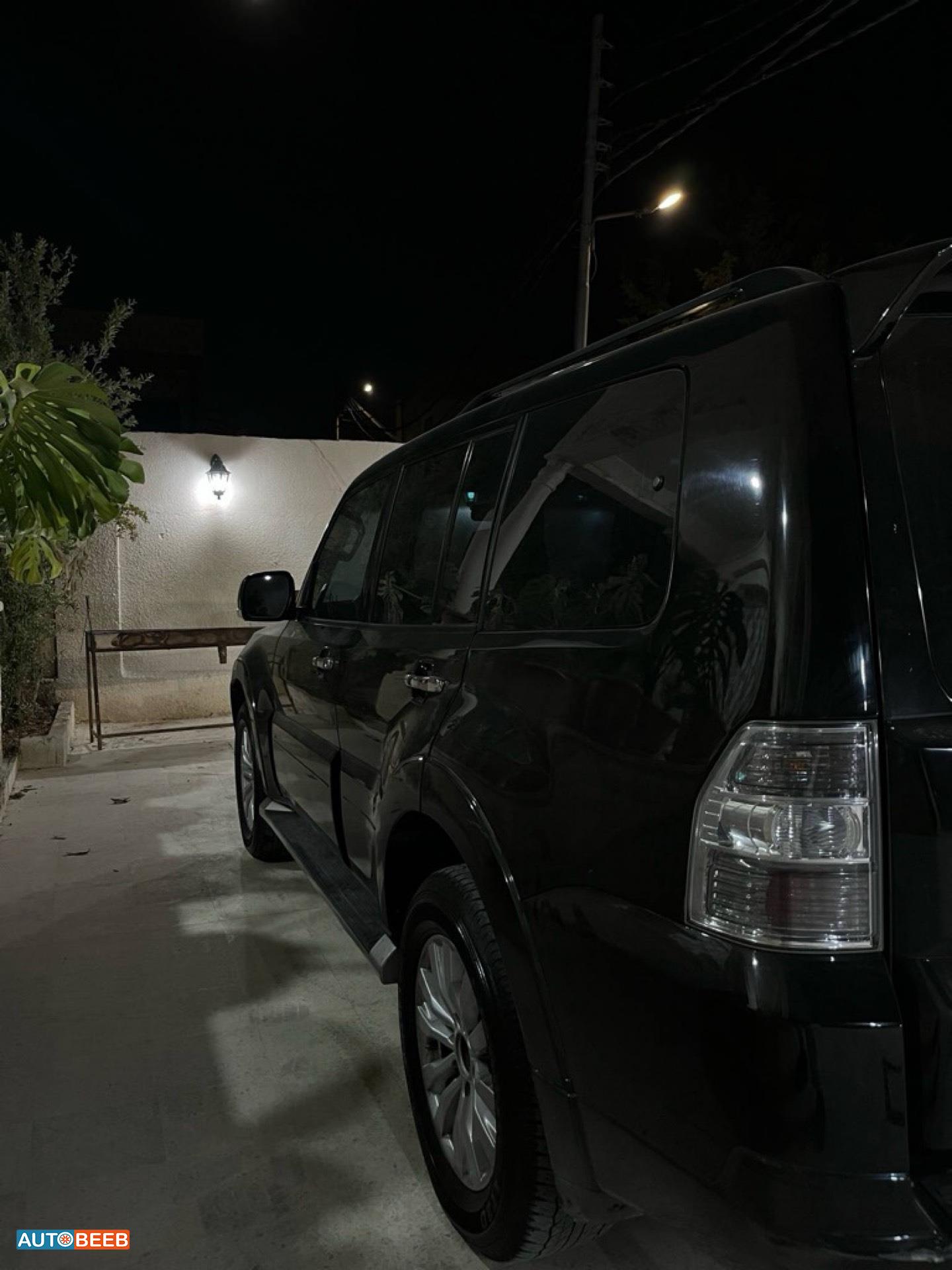 ميتسوبيشي باجيرو 2015