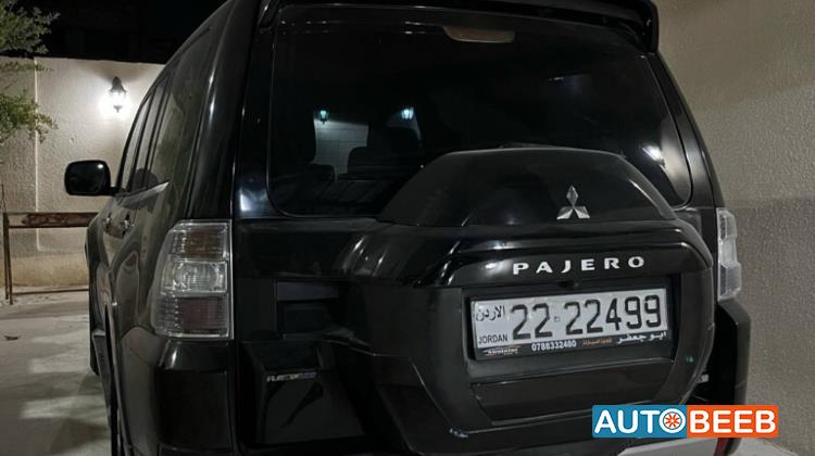 ميتسوبيشي باجيرو 2015