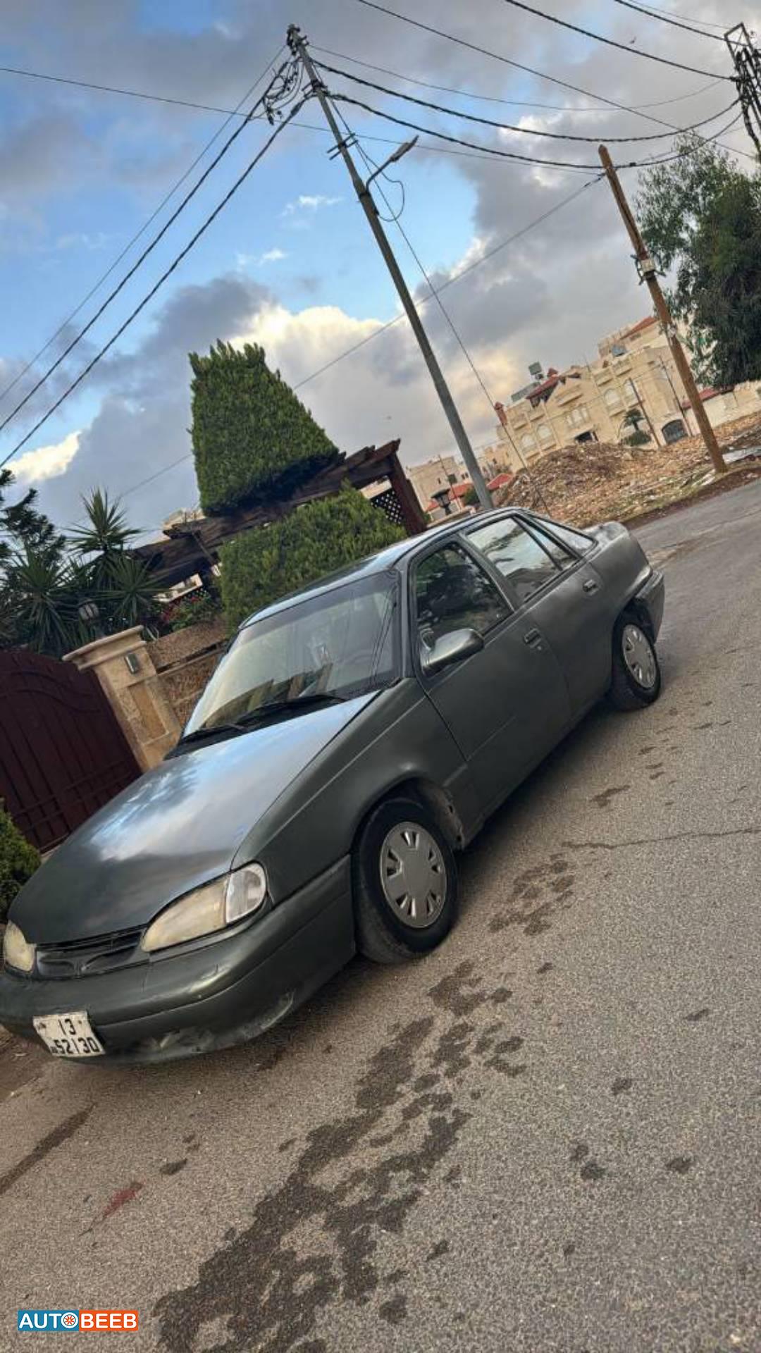 دايو لانوس 1993