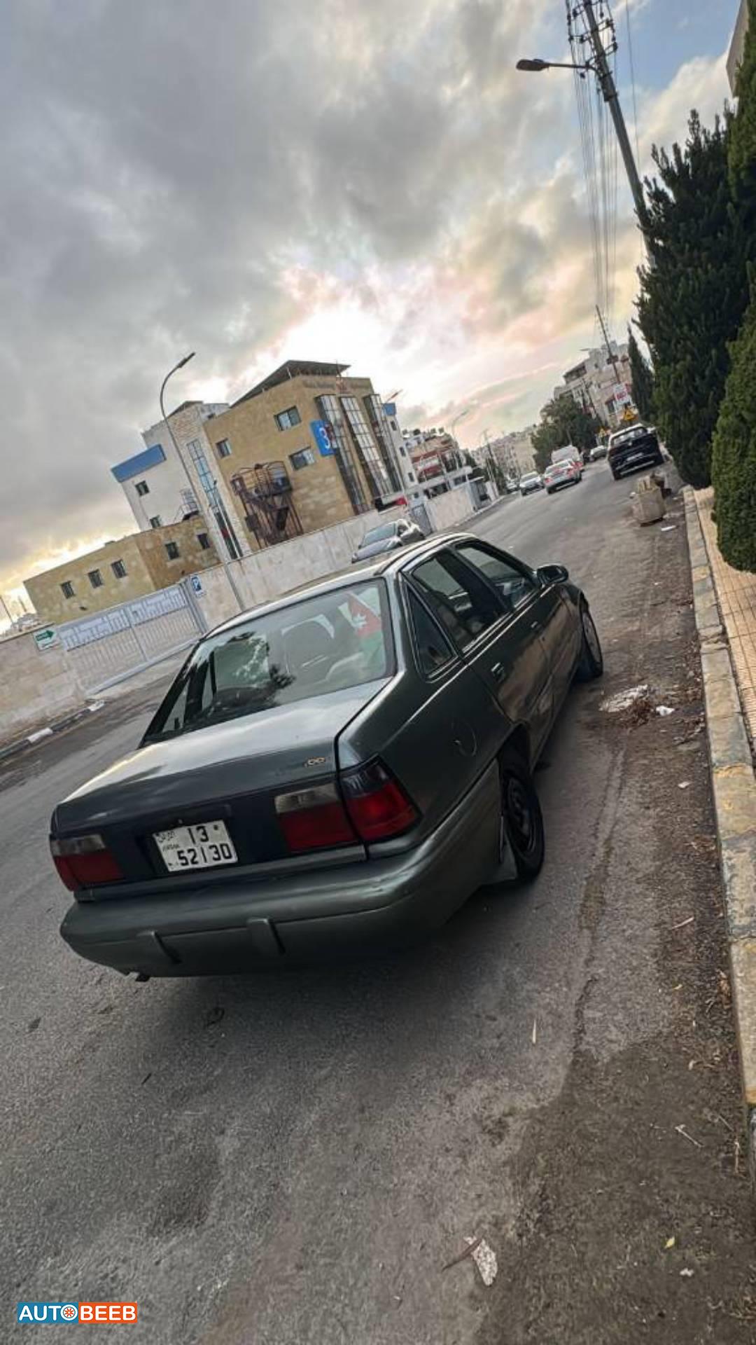 دايو لانوس 1993