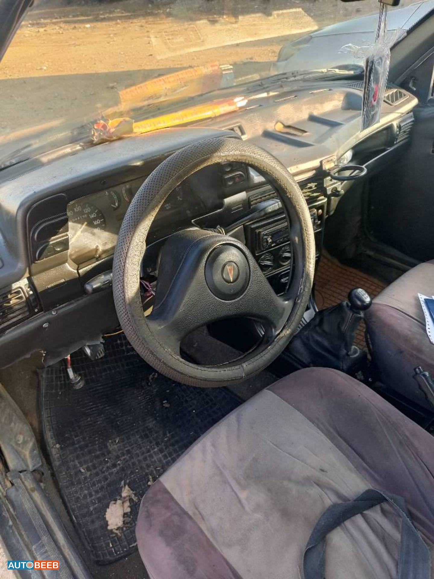 دايو لانوس 1993