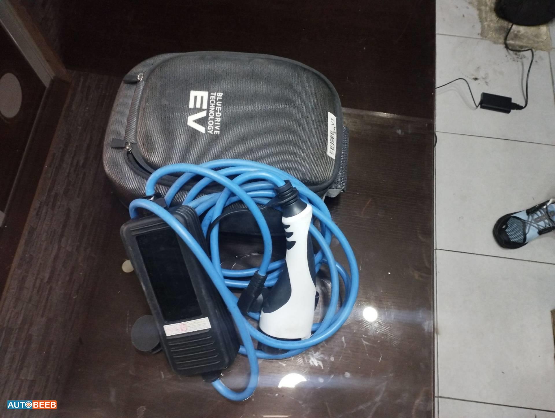  شاحن سيارة كهرباء لجميع السيارات 