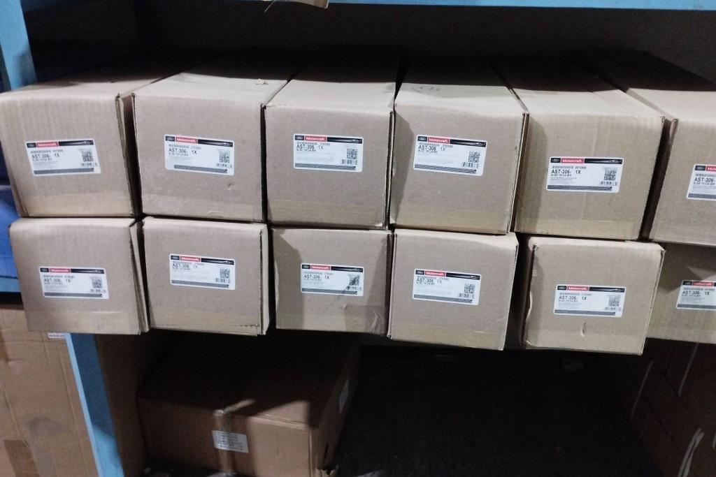  Shock Absorber Ford Escape