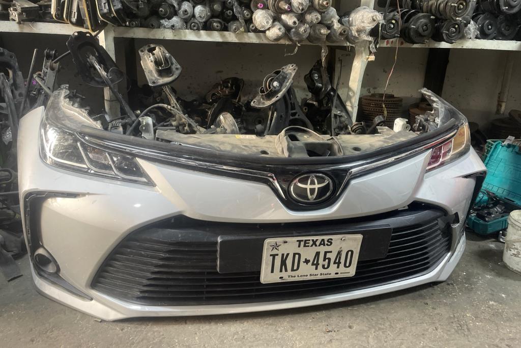 واجهة امامية طمبون اضوية يمين شمال تويوتا كورولا مركزي 2019 2020