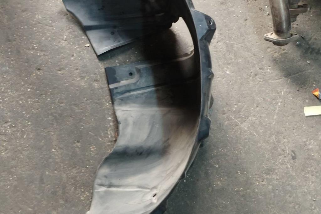 Body  RR BUMPER Toyota Yaris