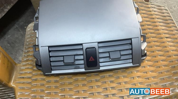 Cabin  Dashboard Toyota Corolla