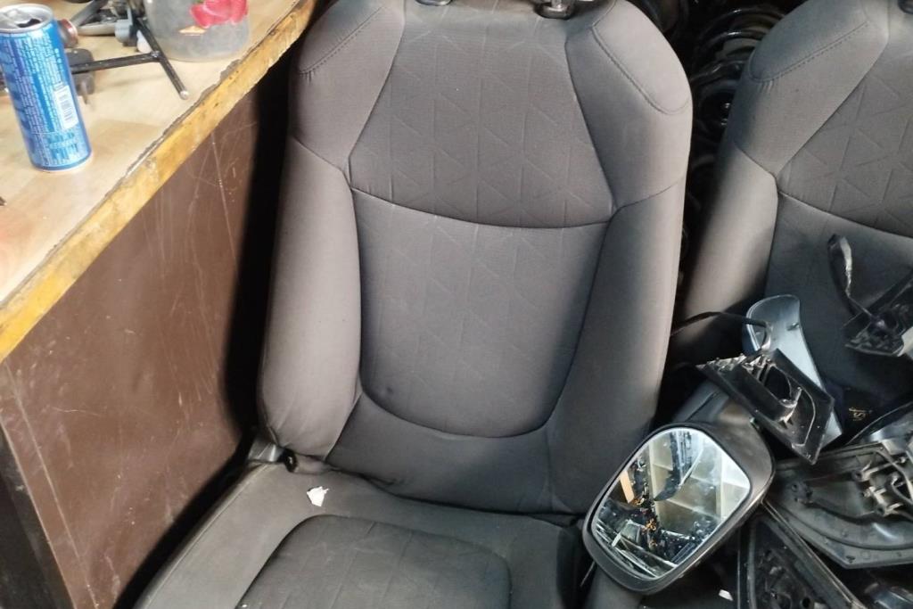 Cabin  Seat Toyota RAV4