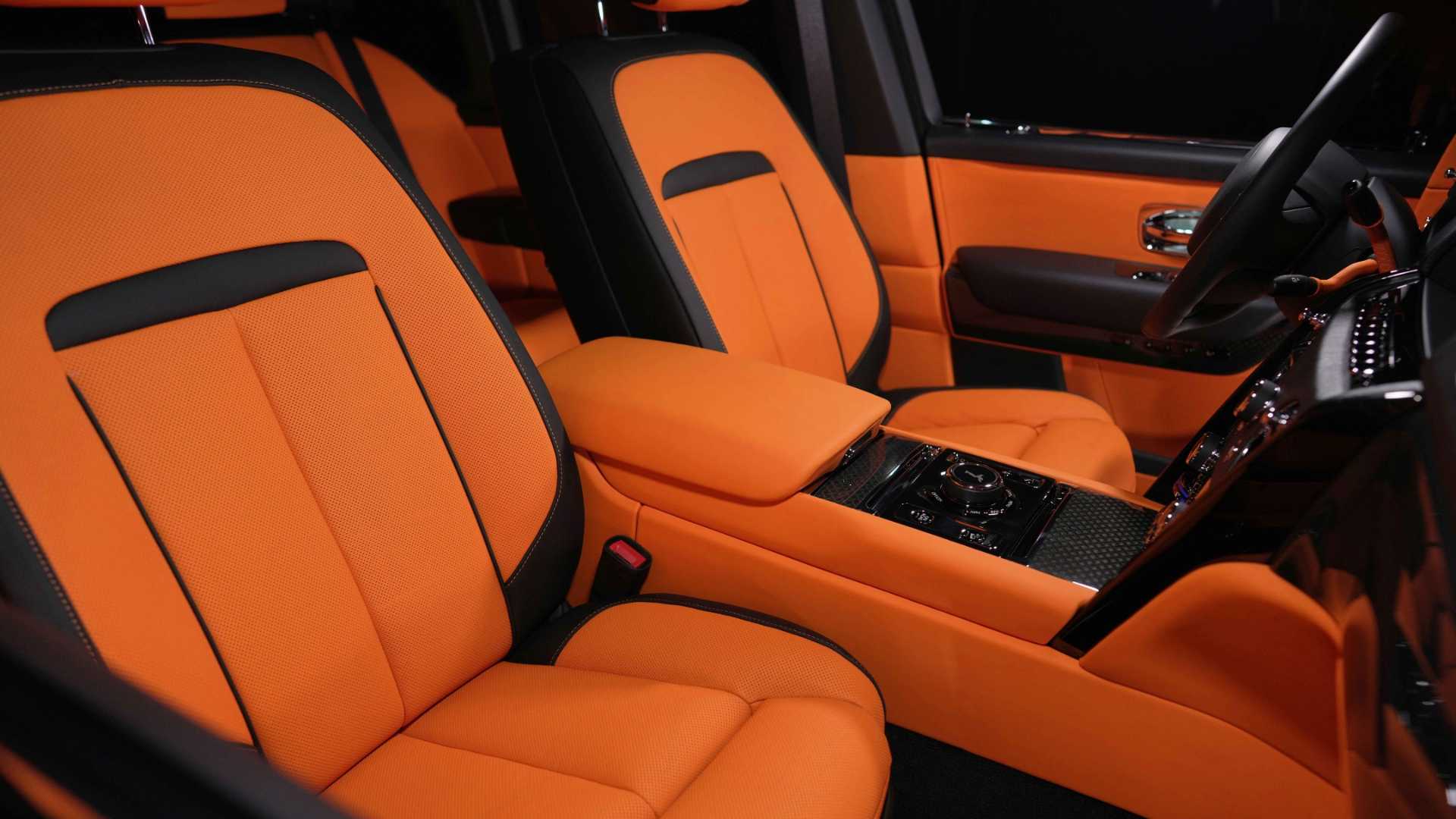 Rolls Royce Cullinan 2022