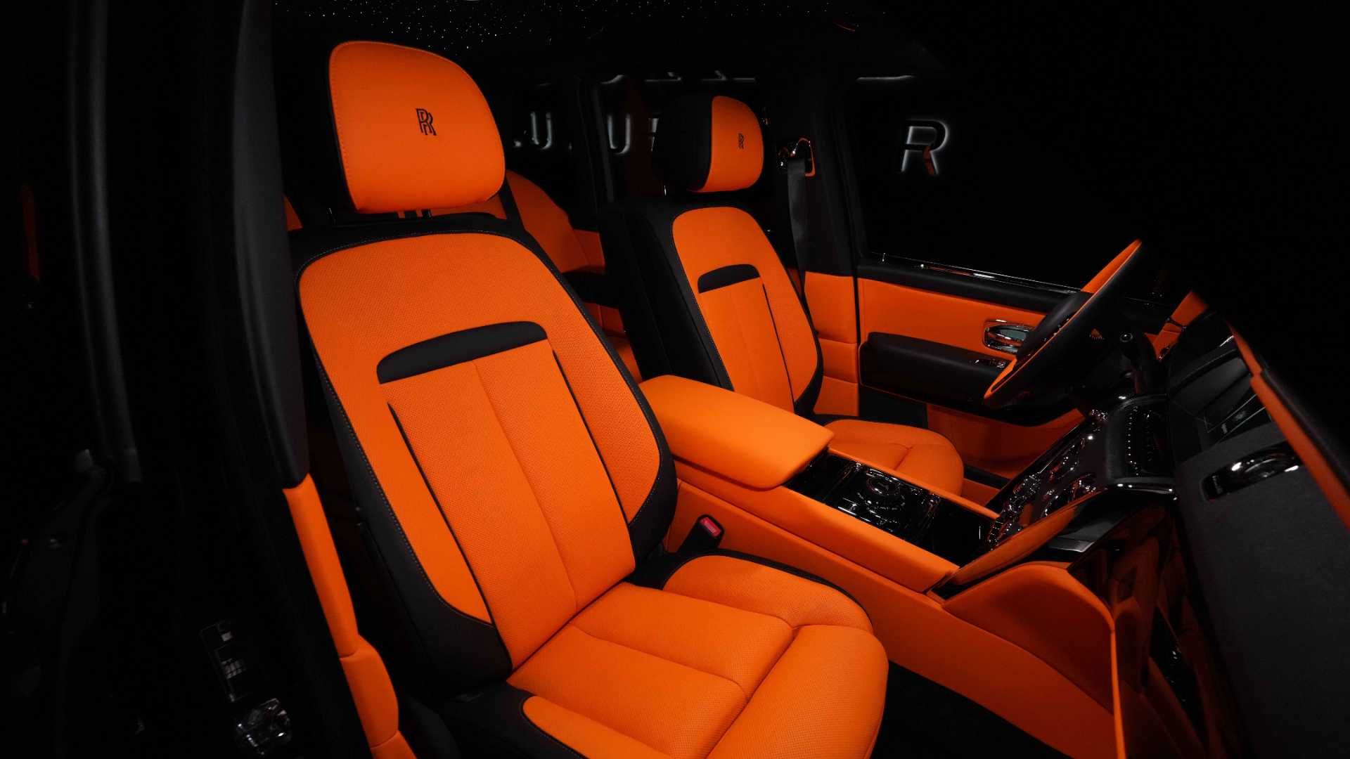 Rolls Royce Cullinan 2024