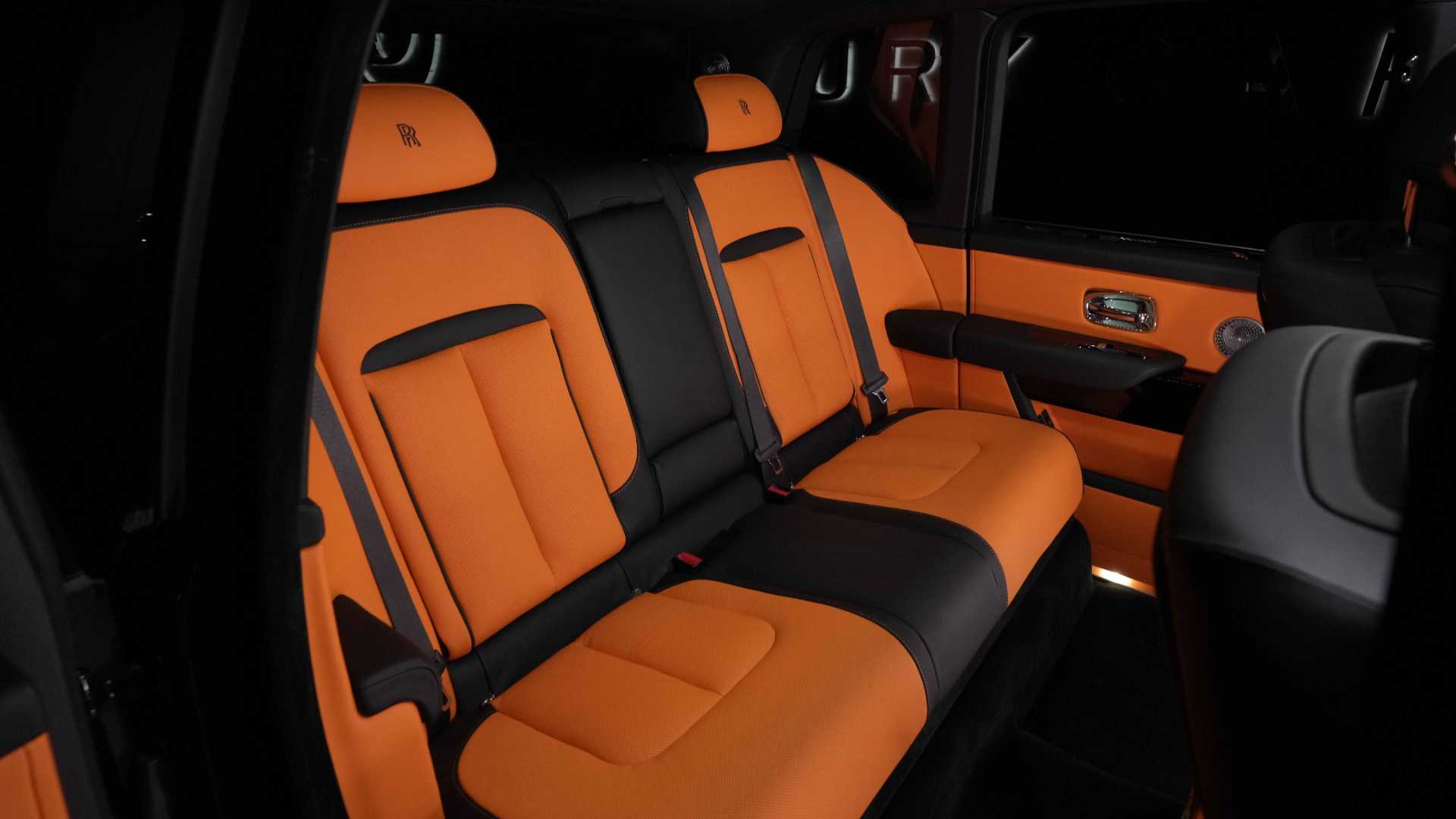 Rolls Royce Cullinan 2024