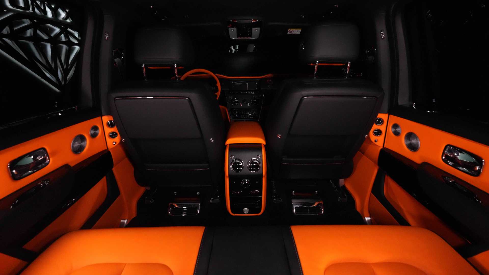 Rolls Royce Cullinan 2024