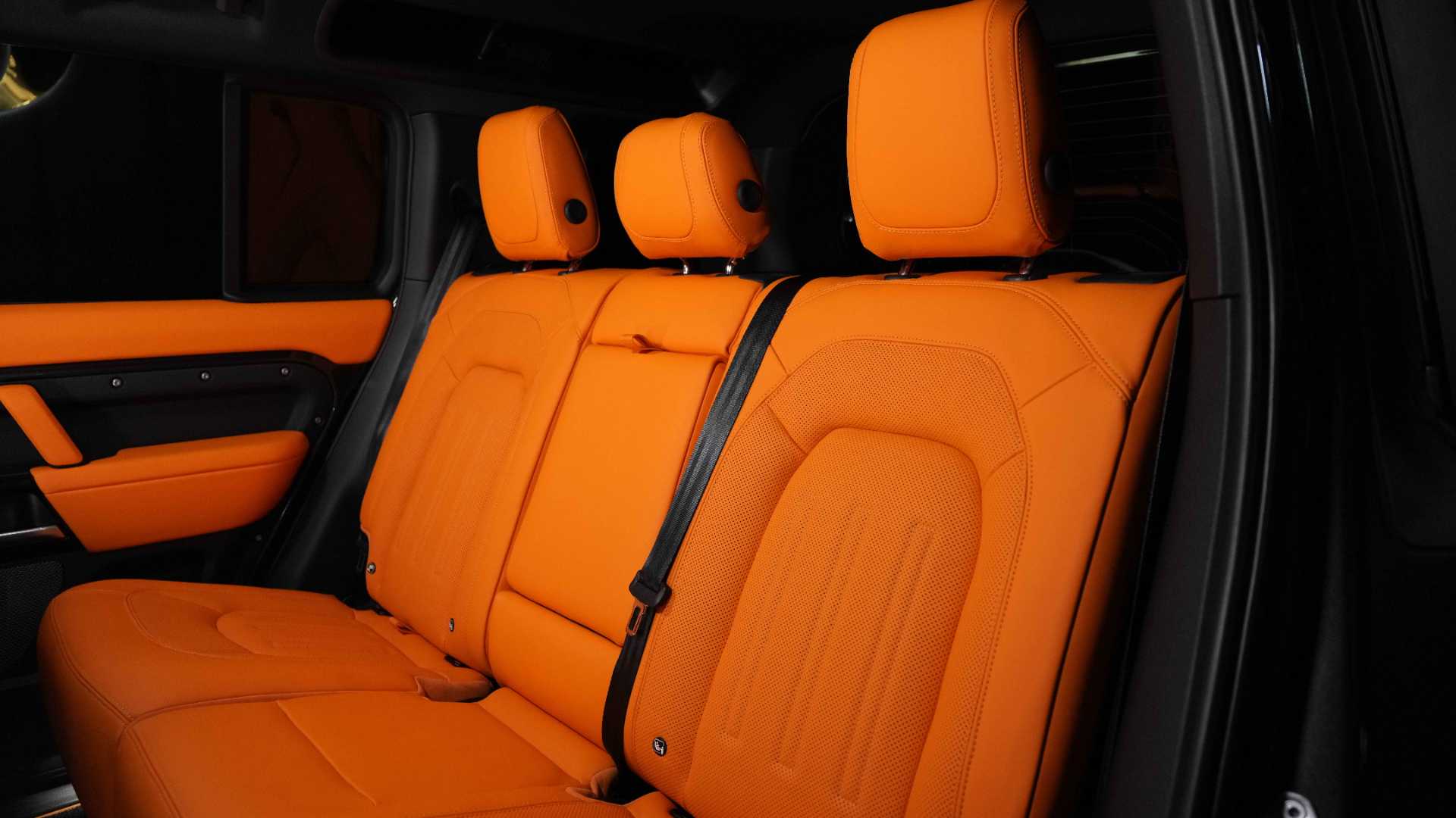 Land Rover Defender 2022